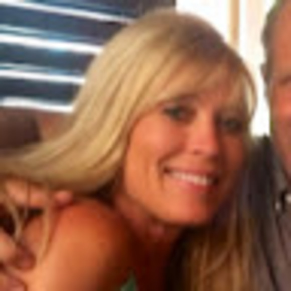 Meet your Posher, Elizabeth - Picture 1 of 1